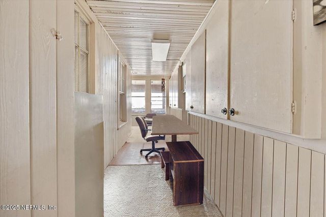 517 BEACH Avenue, Atlantic Beach, FL 32233