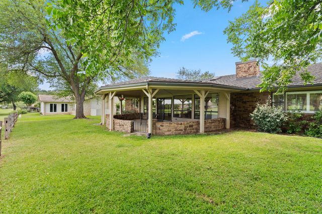 618 Hi Stirrup, Horseshoe Bay, TX 78657
