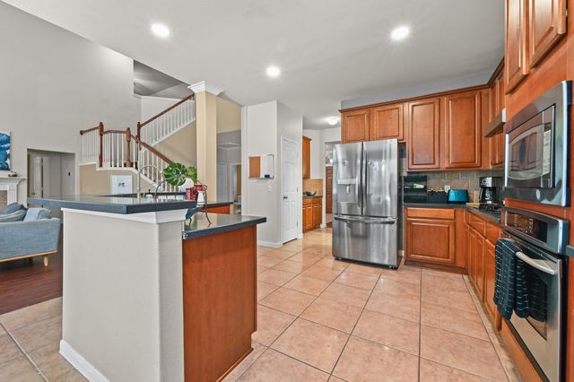 10512 Thoroughbred DR, Austin, TX 78748