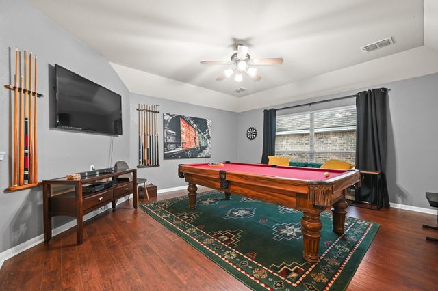 10512 Thoroughbred DR, Austin, TX 78748