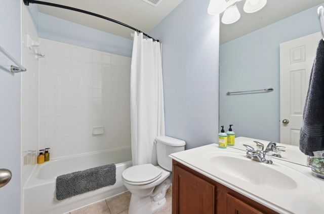 10512 Thoroughbred DR, Austin, TX 78748