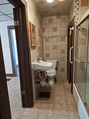 1422 EWING Avenue, Evansville, IN 47712