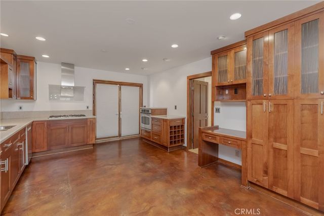 709 Avenue D, Redondo Beach, CA 90277