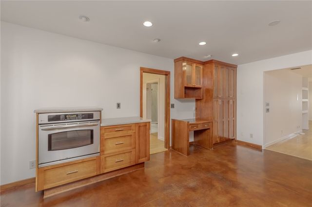 709 Avenue D, Redondo Beach, CA 90277