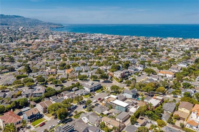 709 Avenue D, Redondo Beach, CA 90277