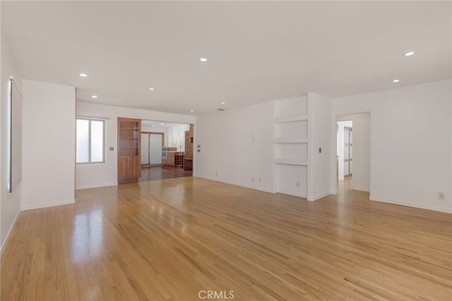 709 Avenue D, Redondo Beach, CA 90277