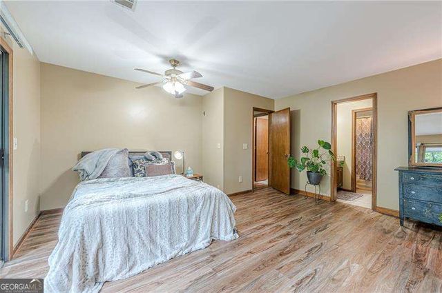 834 Lake Arrowhead Drive, Waleska, GA 30183