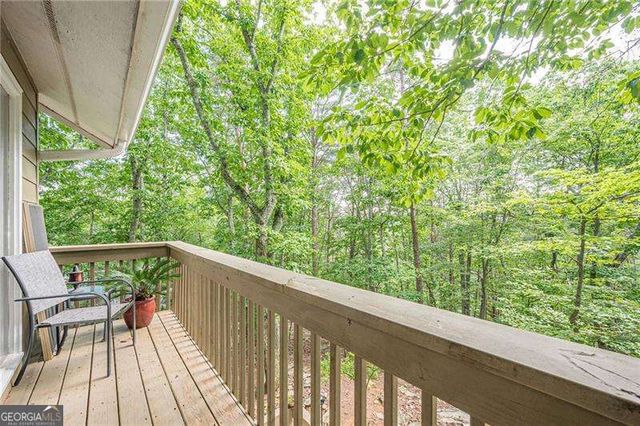 834 Lake Arrowhead Drive, Waleska, GA 30183