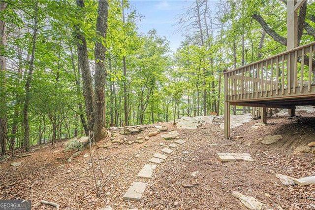 834 Lake Arrowhead Drive, Waleska, GA 30183