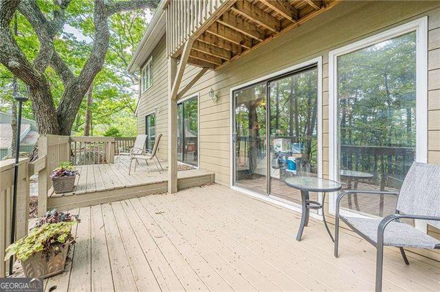 834 Lake Arrowhead Drive, Waleska, GA 30183