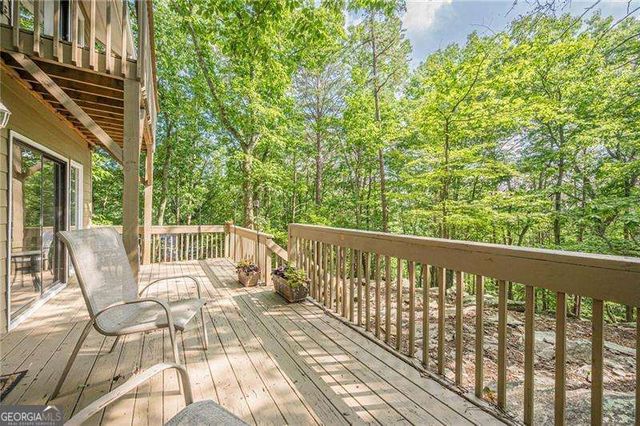 834 Lake Arrowhead Drive, Waleska, GA 30183