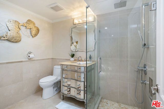 22711 MARGARITA Drive, Woodland Hills (los Angeles), CA 91364