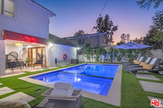 22711 MARGARITA Drive, Woodland Hills (los Angeles), CA 91364