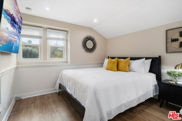 22711 MARGARITA Drive, Woodland Hills (los Angeles), CA 91364