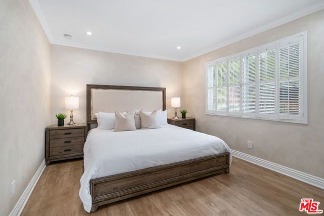 22711 MARGARITA Drive, Woodland Hills (los Angeles), CA 91364