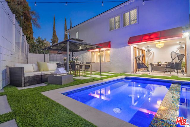 22711 MARGARITA Drive, Woodland Hills (los Angeles), CA 91364