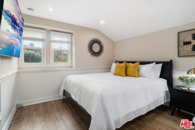 22711 MARGARITA Drive, Woodland Hills (los Angeles), CA 91364