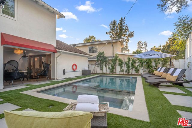 22711 MARGARITA Drive, Woodland Hills (los Angeles), CA 91364