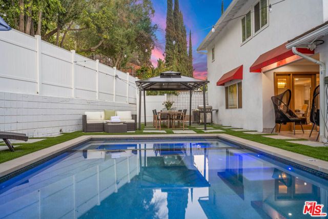 22711 MARGARITA Drive, Woodland Hills (los Angeles), CA 91364