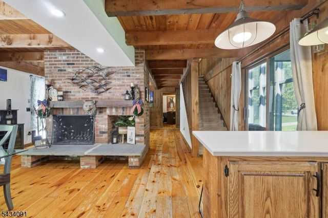 35 Mockingbird, Allamuchy Twp., NJ 07840