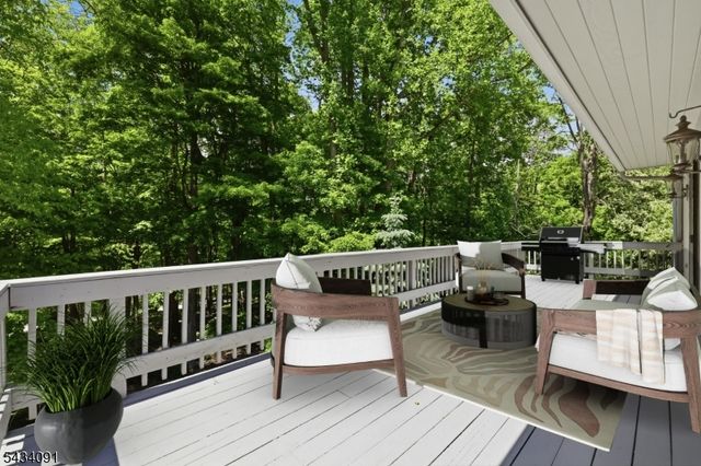 35 Mockingbird, Allamuchy Twp., NJ 07840