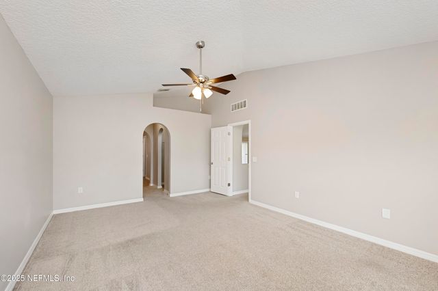 11958 IRON CREEK Road, Jacksonville, FL 32218