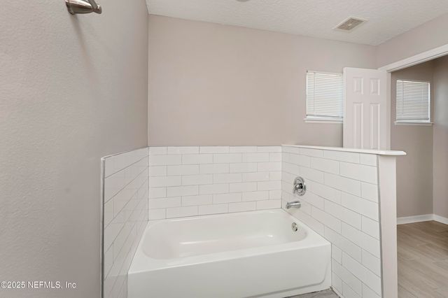 11958 IRON CREEK Road, Jacksonville, FL 32218