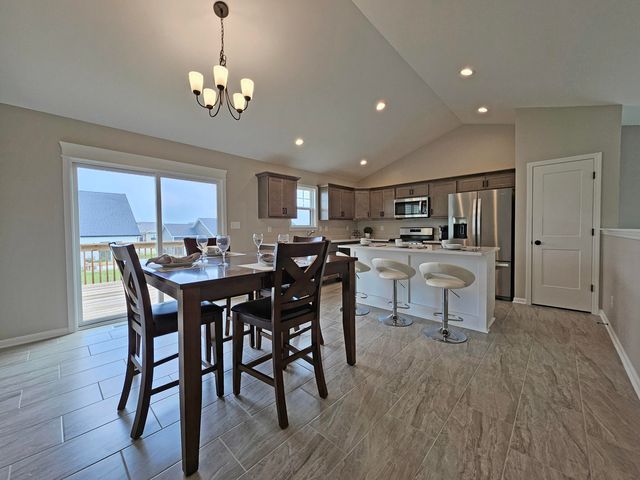 5104 Southview Drive, Lowell, IN 46356