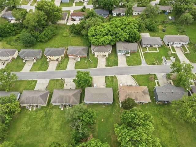 1505-7 N 63 Terrace, Kansas City, KS 66102