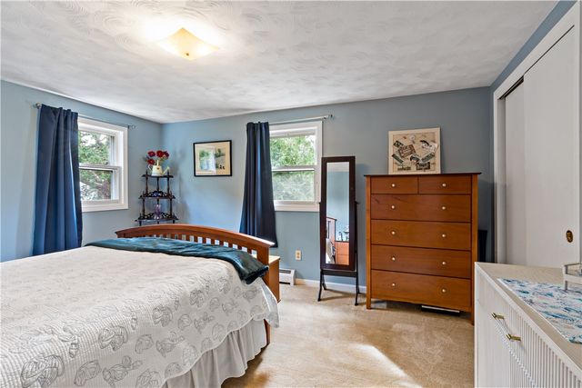 975 Anthony Road, Portsmouth, RI 02871
