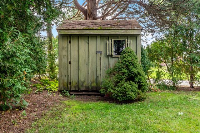 975 Anthony Road, Portsmouth, RI 02871