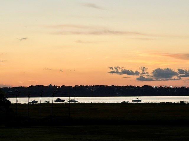 975 Anthony Road, Portsmouth, RI 02871