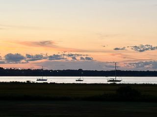 975 Anthony Road, Portsmouth, RI 02871