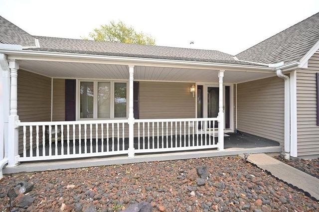 22745 S king Road, Weston, MO 64098