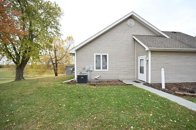 22745 S king Road, Weston, MO 64098