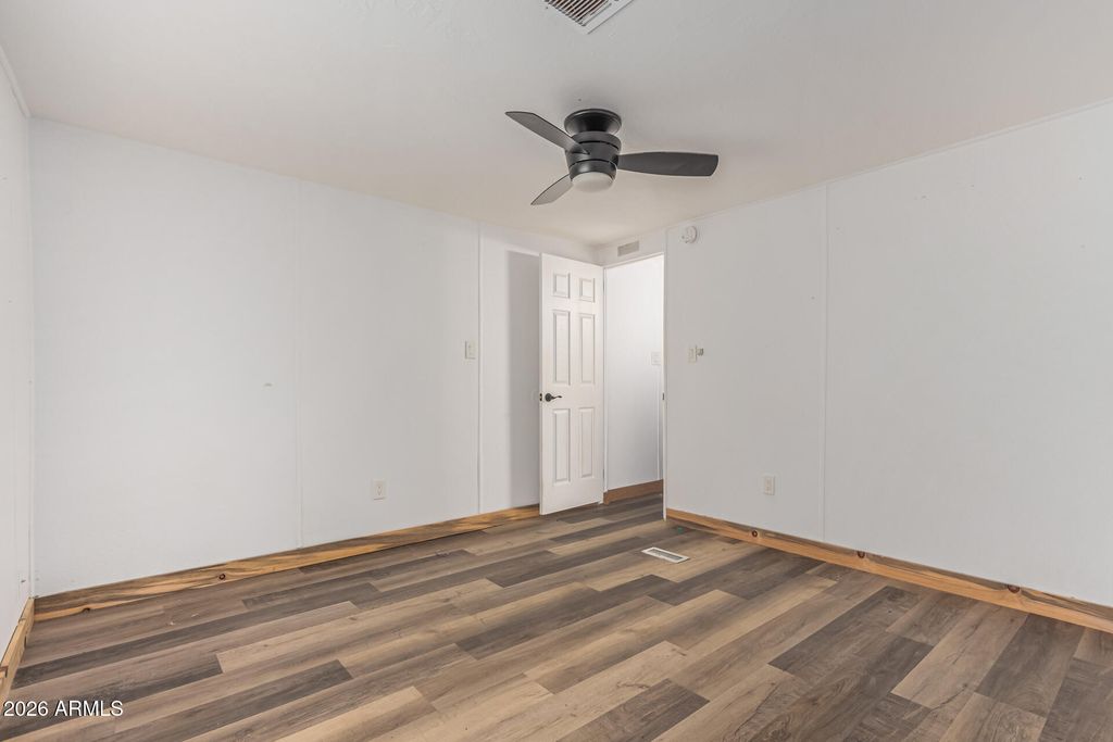 Image 22 of property listing at 555 W WARNER Road 156, Chandler, AZ 85225