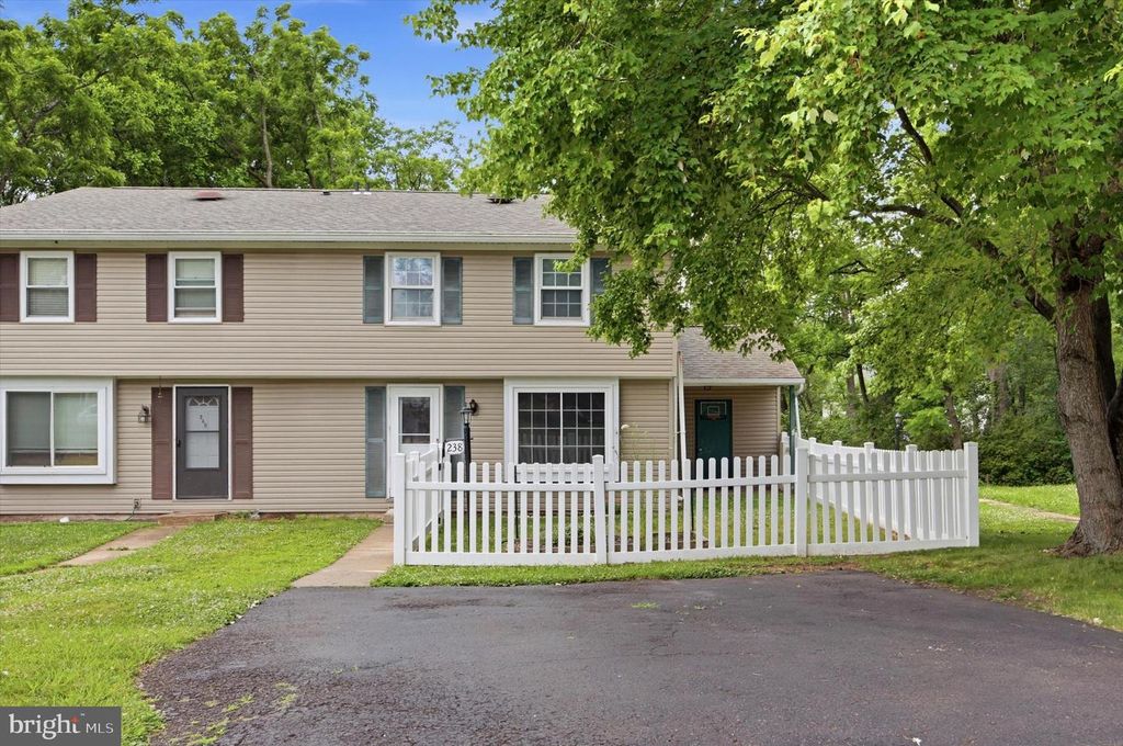 238 STATE ST, Lansdale, PA 19446