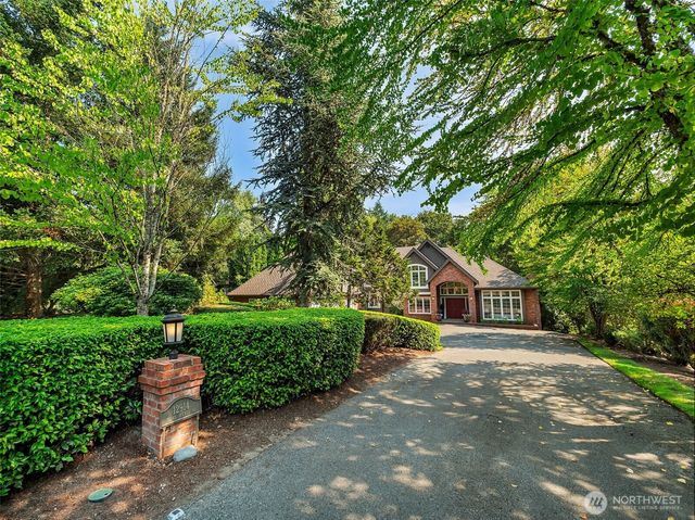 12914 182nd Ave NE, Redmond, WA 98052
