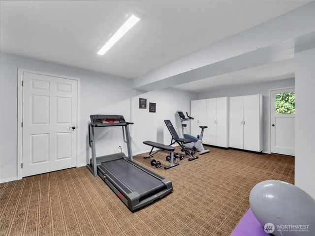 12914 182nd Ave NE, Redmond, WA 98052