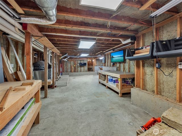 12914 182nd Ave NE, Redmond, WA 98052