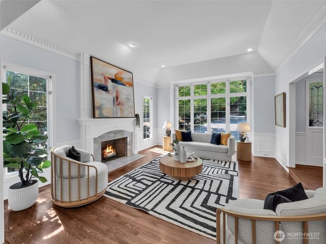 12914 182nd Ave NE, Redmond, WA 98052