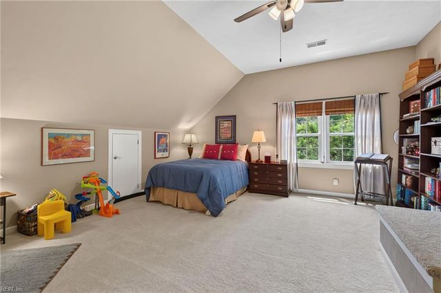 3332 Country Mill RD, Chesapeake, VA 23323