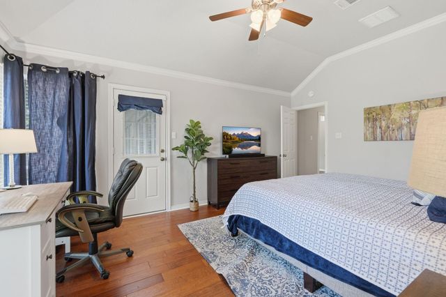 4007 Hill Springs Drive, Houston, TX 77345