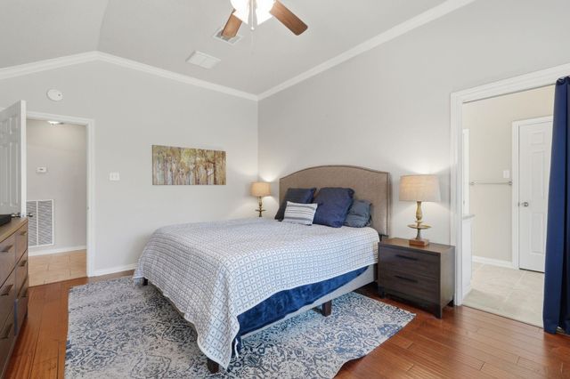 4007 Hill Springs Drive, Houston, TX 77345