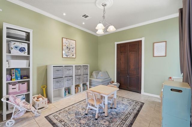 4007 Hill Springs Drive, Houston, TX 77345