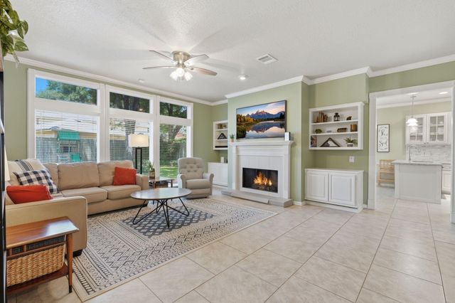 4007 Hill Springs Drive, Houston, TX 77345
