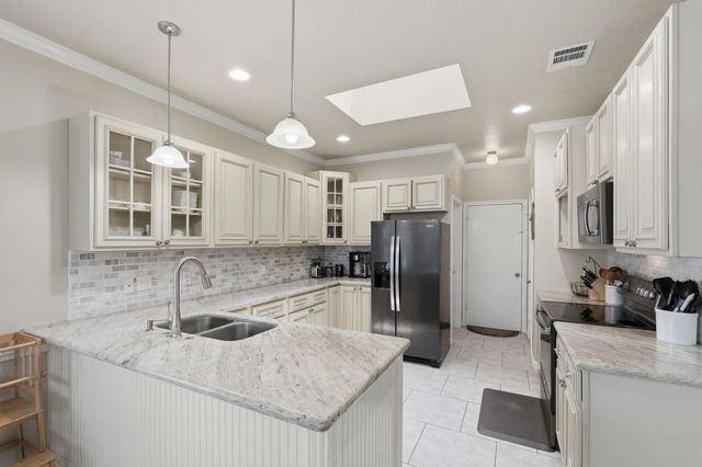 4007 Hill Springs Drive, Houston, TX 77345