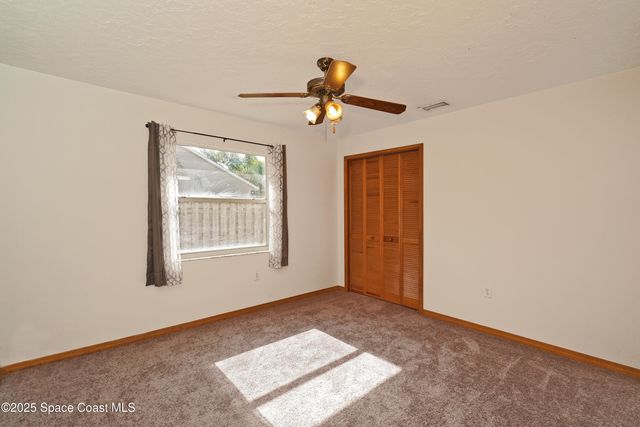 385 Island Oaks Place, Merritt Island, FL 32953