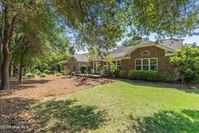 5904 Saltaire Village Court, Wilmington, NC 28412