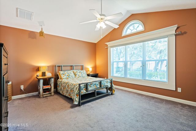 5904 Saltaire Village Court, Wilmington, NC 28412